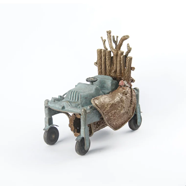 سرير من جذوع الأشجار